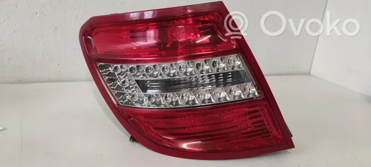 Mercedes-Benz C W204 Lampa tylna A2048203964