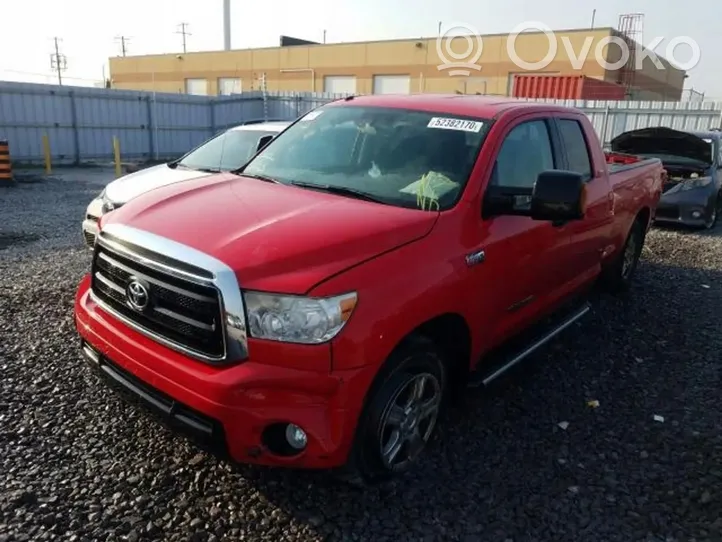 Toyota Tundra II Zawieszenie przednie / Komplet 