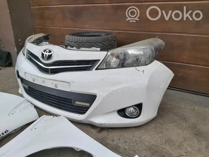 Toyota Yaris Priekio detalių komplektas 