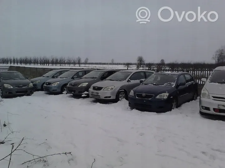 Toyota Corolla E120 E130 Próg 