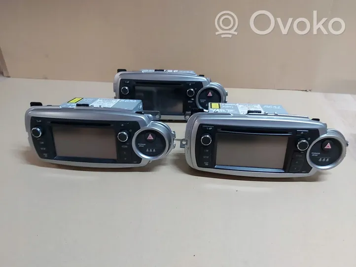 Toyota Yaris Panel / Radioodtwarzacz CD/DVD/GPS 