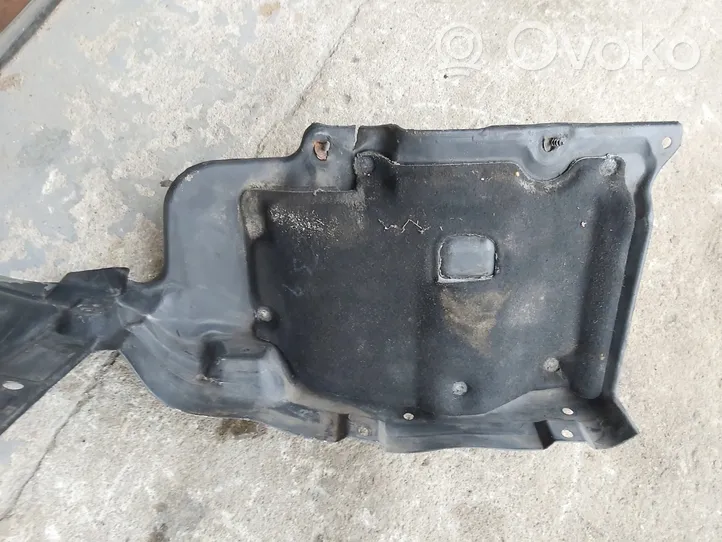 Toyota Corolla Verso E121 Cache de protection sous moteur 