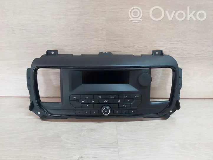 Toyota Proace Radio/CD/DVD/GPS-pääyksikkö 