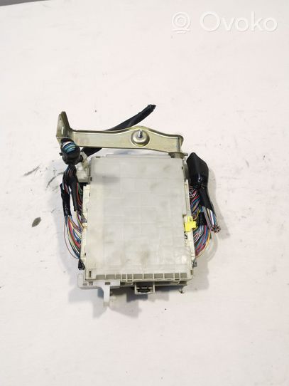 Toyota Yaris Fuse module 