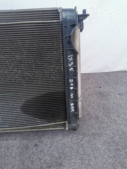 Hyundai ix35 Set del radiatore 