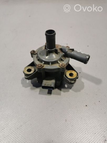 Toyota Prius (XW30) Pompe à eau de liquide de refroidissement G904048020