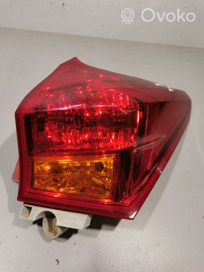 Toyota Auris E180 Lampa tylna 