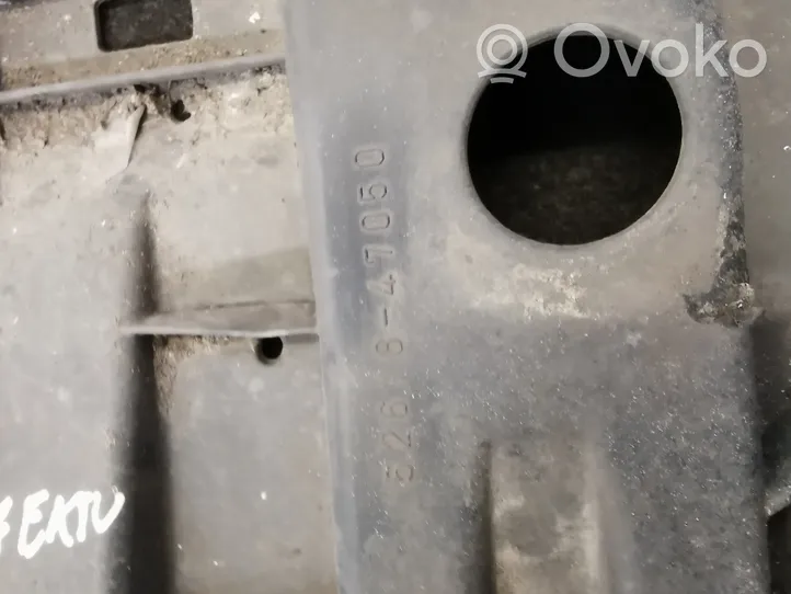 Toyota Prius (XW30) Osłona pod zderzak przedni / Absorber 5261847050