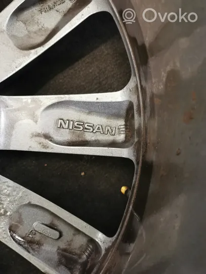 Nissan Qashqai+2 R18-alumiinivanne 