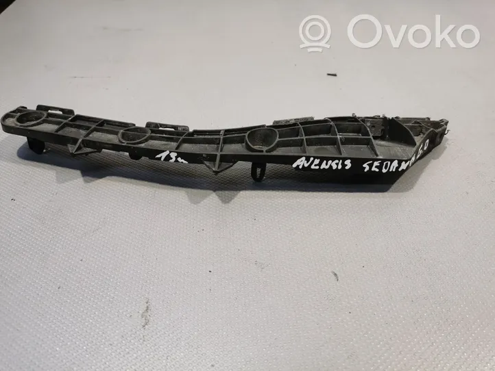 Toyota Avensis T270 Support de pare-chocs arrière 5257505040