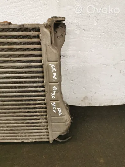 Toyota Avensis T270 Starpdzesētāja radiators 