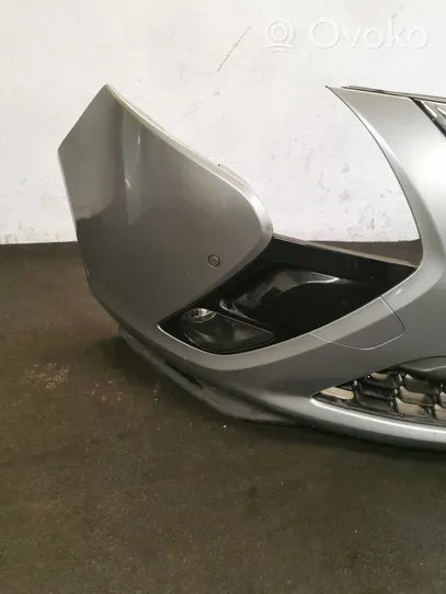 Opel Zafira C Front bumper 