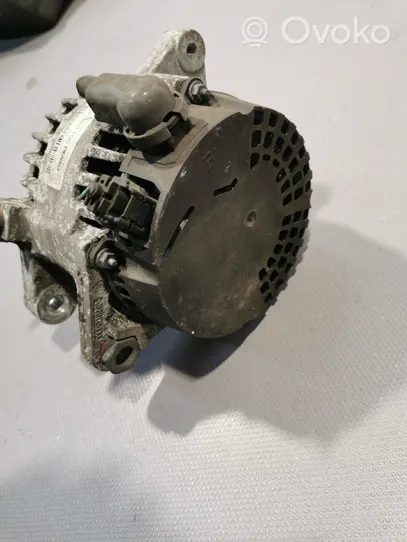 Toyota Avensis T270 Generatore/alternatore 270600T190