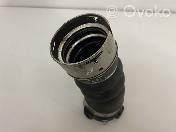 BMW 3 GT F34 Tube d'admission de tuyau de refroidisseur intermédiaire 8513450