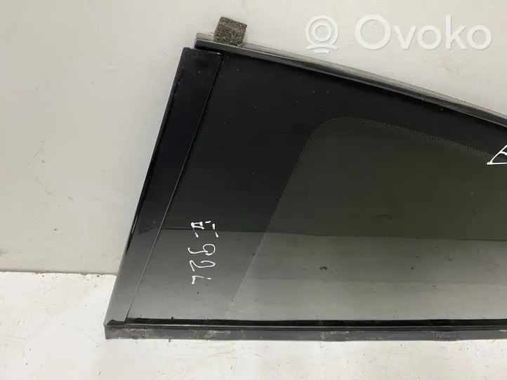 BMW 3 E92 E93 Rear side window/glass 7119177