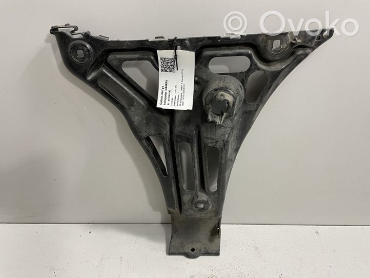 BMW 5 E60 E61 Staffa angolare del supporto di montaggio del paraurti 7060795