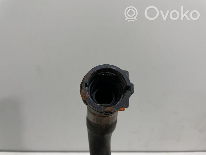 BMW 4 F36 Gran coupe Engine coolant pipe/hose 7596841
