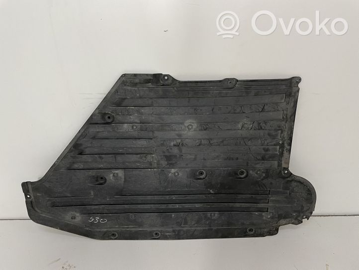 BMW 5 G30 G31 Protezione inferiore del serbatoio del carburante 7340172