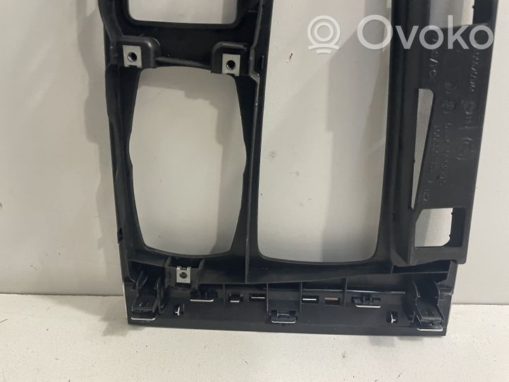 BMW X6 F16 Autres éléments de console centrale 9252115