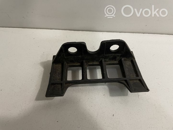 BMW 5 E39 Staffa angolare del supporto di montaggio del paraurti 1970389