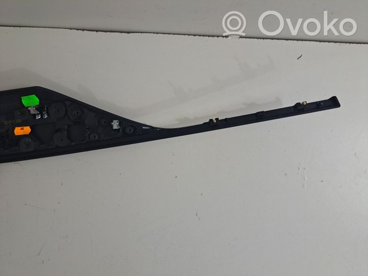 BMW 4 F32 F33 Panelės apdailos skydas (apatinis) 9218552