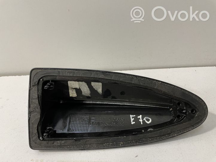 BMW X6 E71 Kattoantennin (GPS) suoja 1234567