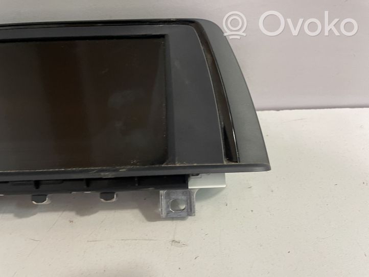 BMW 4 F32 F33 Monitor / wyświetlacz / ekran 9270393