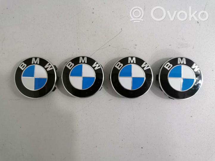 BMW 8 G15 Mozzo/copricerchi/borchia della ruota R12 6850834