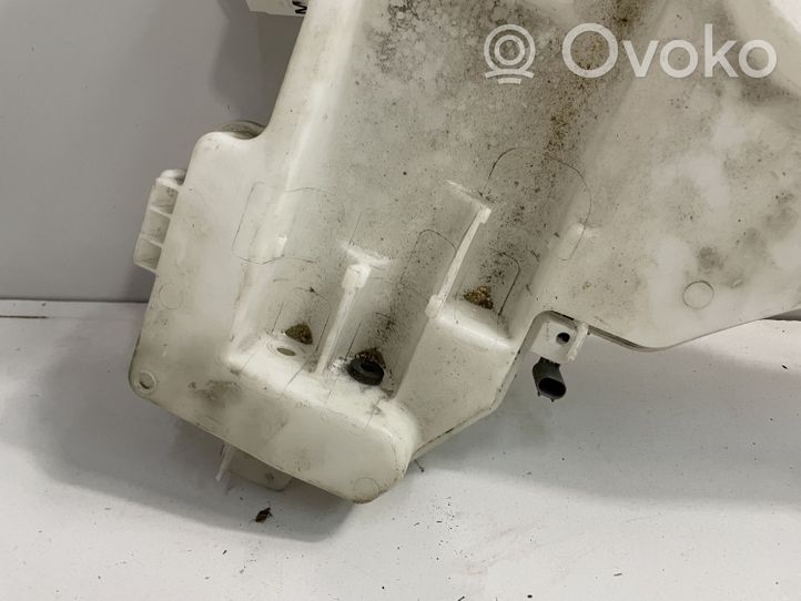 BMW X5 E70 Lamp washer fluid tank 7161465