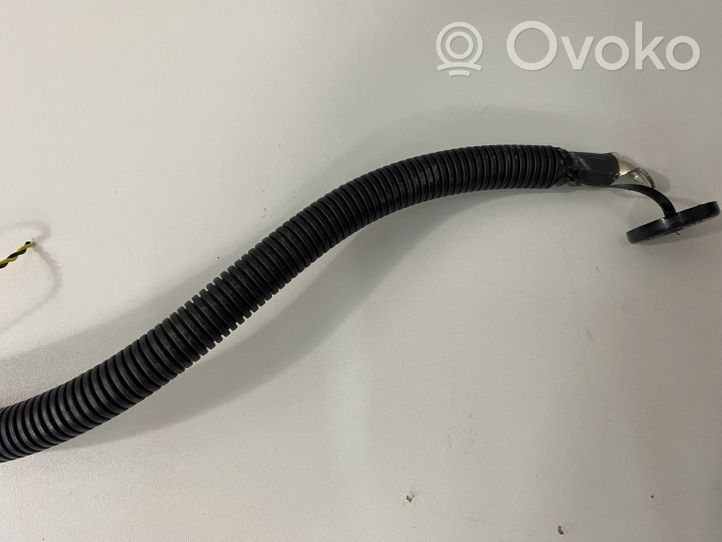 BMW X6 E71 Cable positivo (batería) 9217004