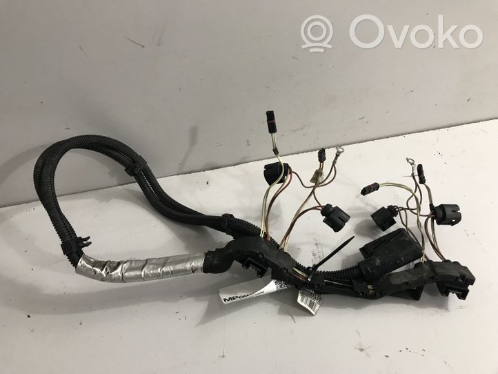 BMW 3 F30 F35 F31 Fuel injector wires 7649087