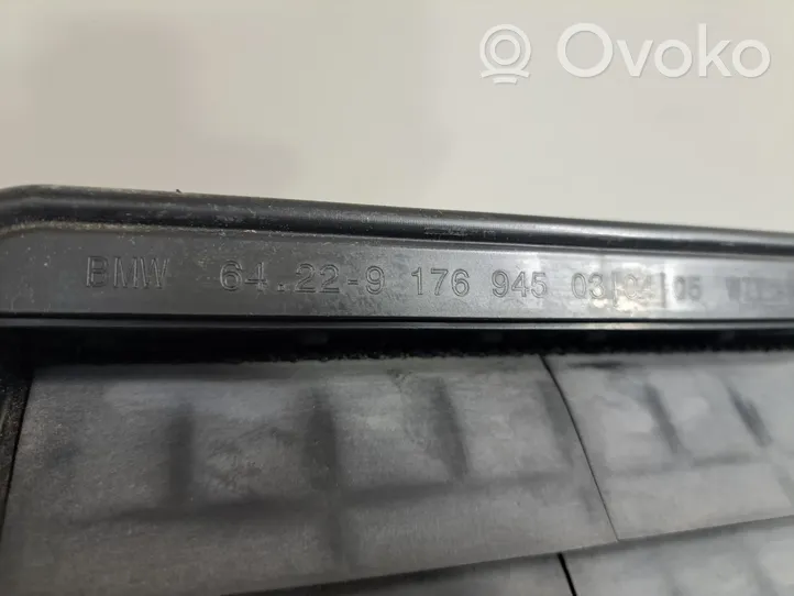 BMW 4 F36 Gran coupe Quarter panel pressure vent 9176945