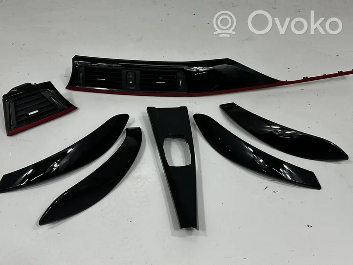 BMW 3 F30 F35 F31 Rivestimento del vano portaoggetti del cruscotto 9231458