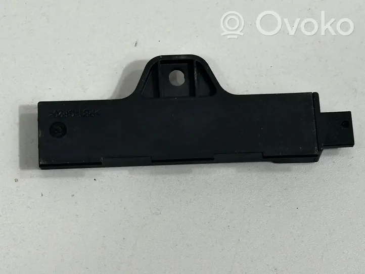 BMW X5 F15 Antenna comfort per interno 9220932