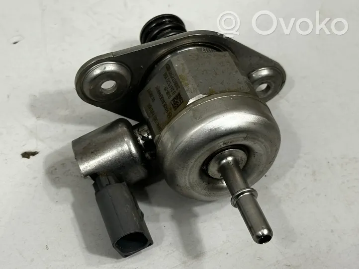 BMW 1 F20 F21 Mekaaninen polttoainepumppu 7607159