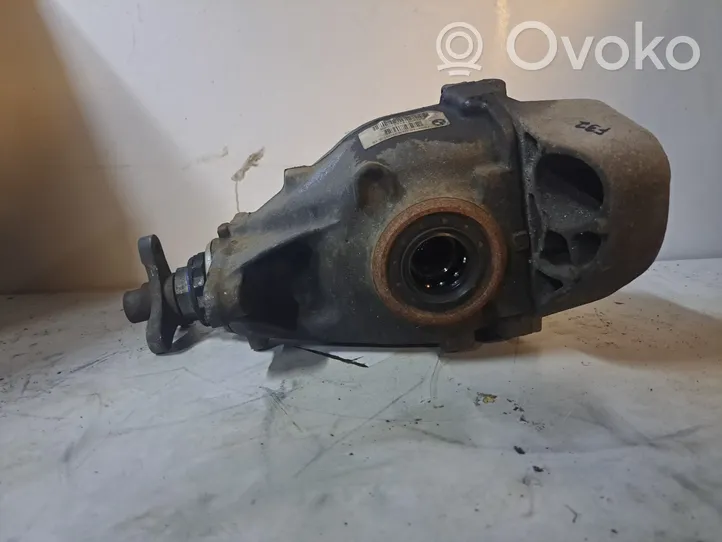 BMW 4 F32 F33 Aizmugurējais reduktors 7603746