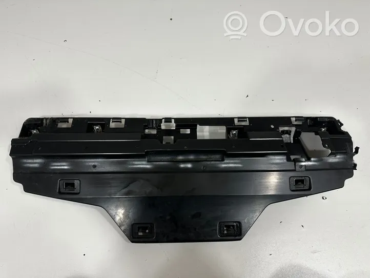 BMW 3 F30 F35 F31 Soporte de montaje del parachoques trasero 7256921