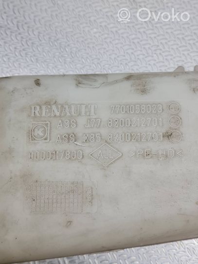 Renault Clio III Réservoir de liquide lave-glace 8200212701