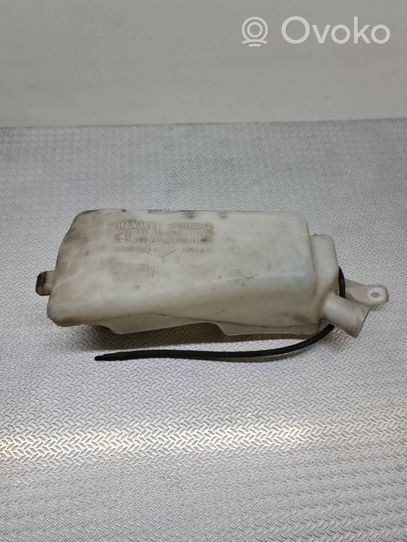 Renault Clio III Réservoir de liquide lave-glace 8200212701