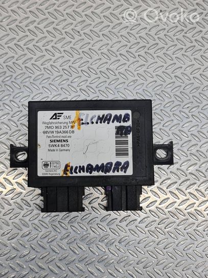 Seat Alhambra (Mk1) Ajonestolaitteen ohjainlaite/moduuli 98VW19A366DB