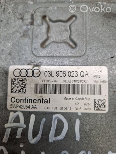 Audi A1 Dzinēja vadības bloks 03L906023KP