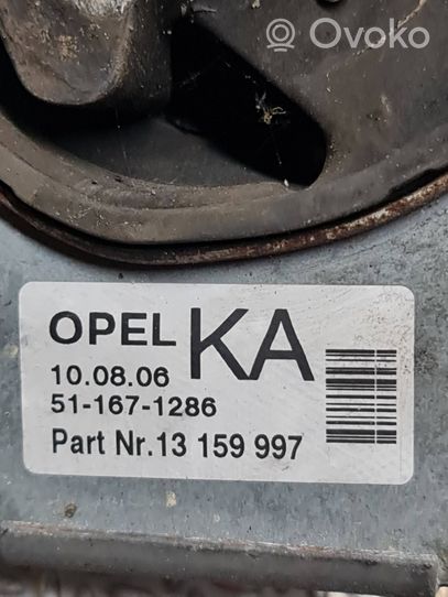 Opel Astra H Supporto di montaggio del motore 13159997