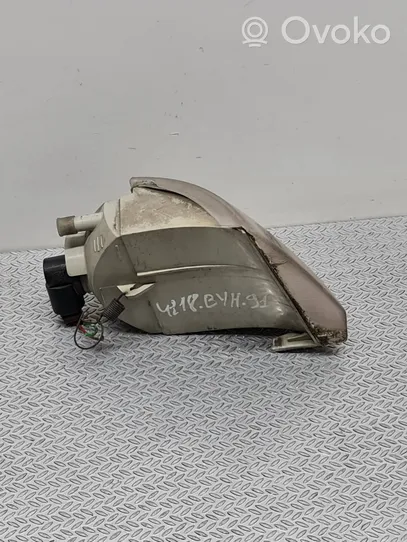 Peugeot 106 Indicatore di direzione anteriore 6R0189096