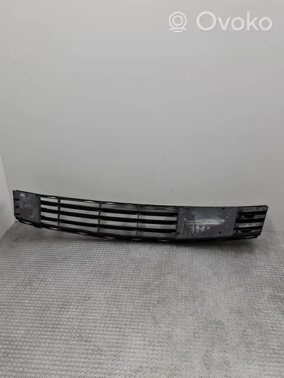 Renault Clio III Grille inférieure de pare-chocs avant 1859957S19