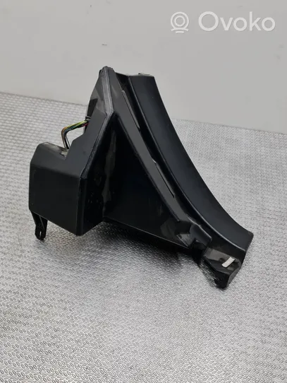 Audi A3 S3 8L Subwoofer-bassokaiutin 8L0035381G