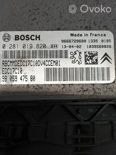 Peugeot 208 Dzinēja vadības bloks 9666729680