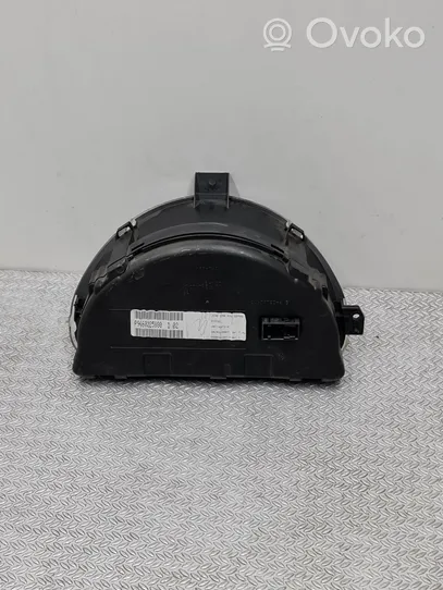 Citroen C2 Spidometrs (instrumentu panelī) P9660225880