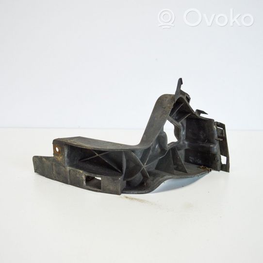 Audi A8 S8 D3 4E Staffa angolare del supporto di montaggio del paraurti 4E0853913C