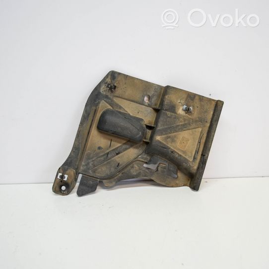 Seat Leon (5F) Degvielas tvertnes apakšas aizsargs 5Q0825271A