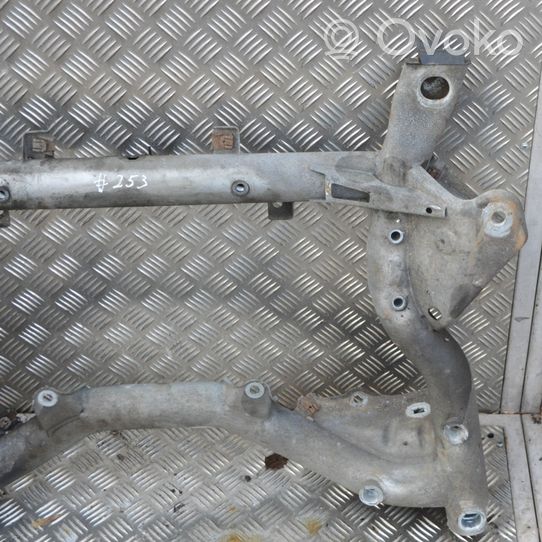 Mercedes-Benz C W204 Front subframe 